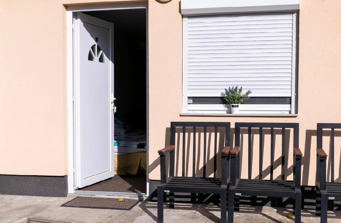 Sello Szabadidocentrum Domsod エクステリア 写真